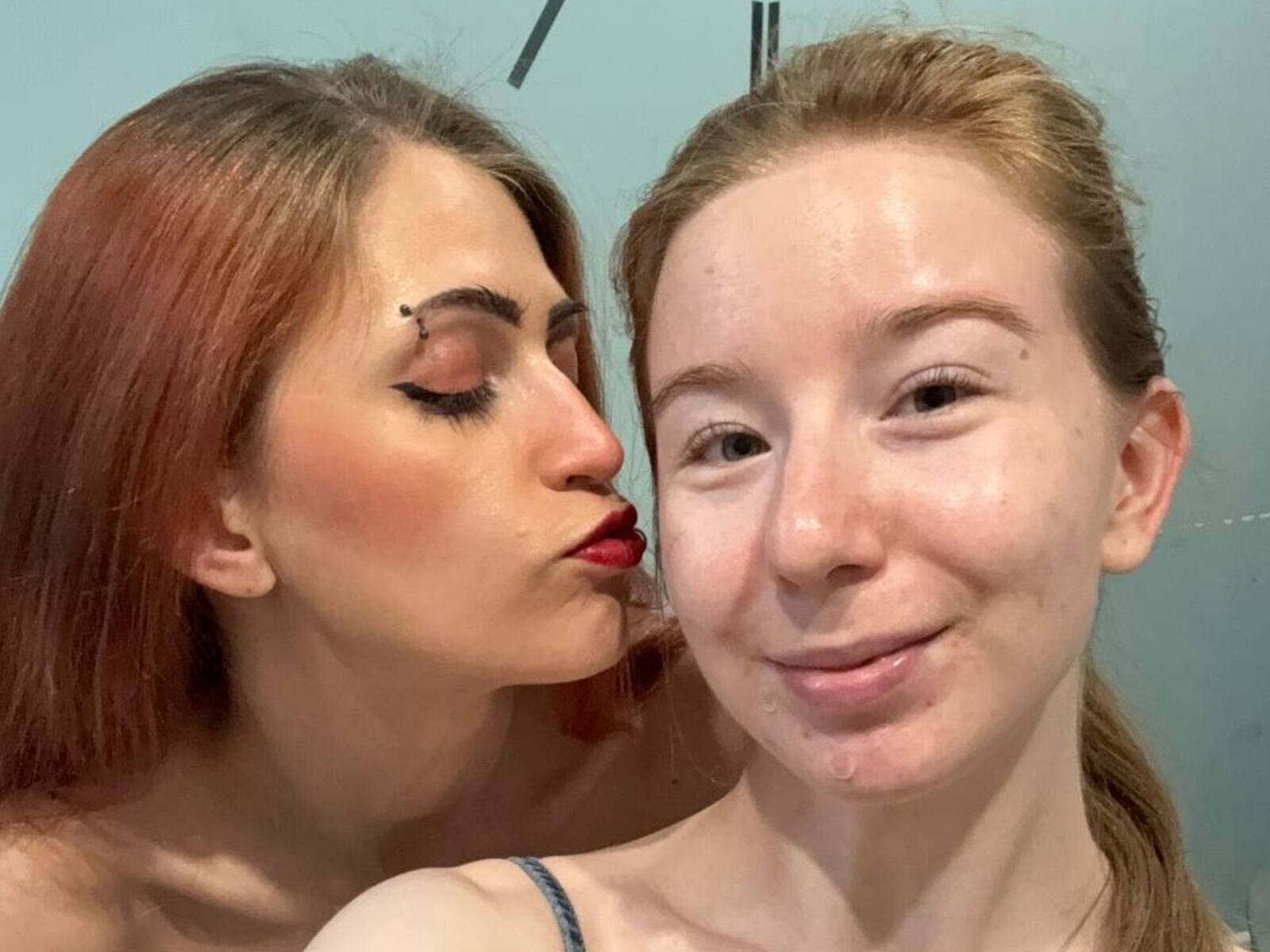 Live cam for CatherineJamie