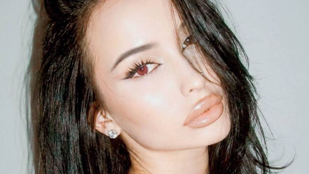 LoraStopha online on GirlsOfJasmin