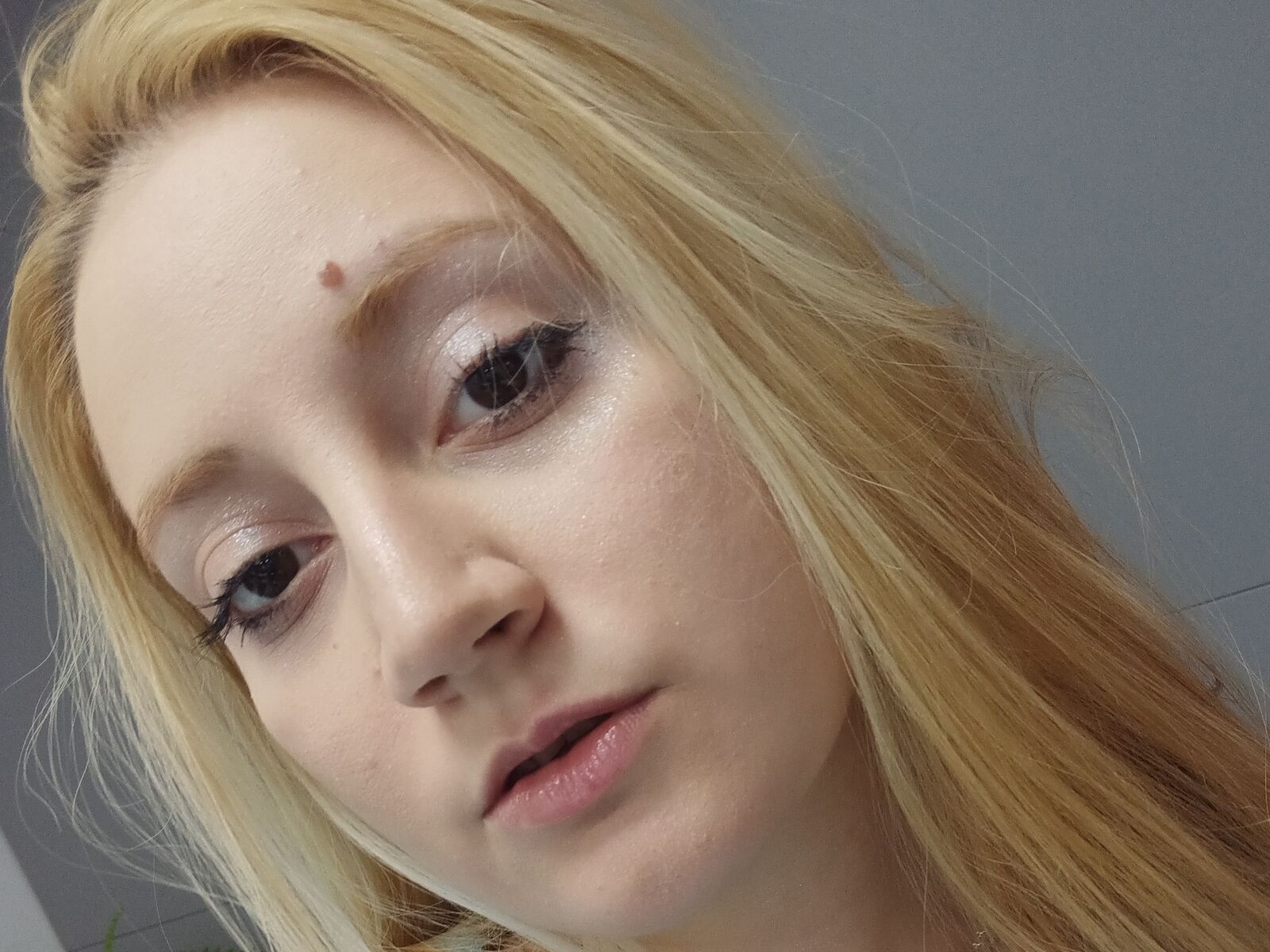 Live cam for JulesJade