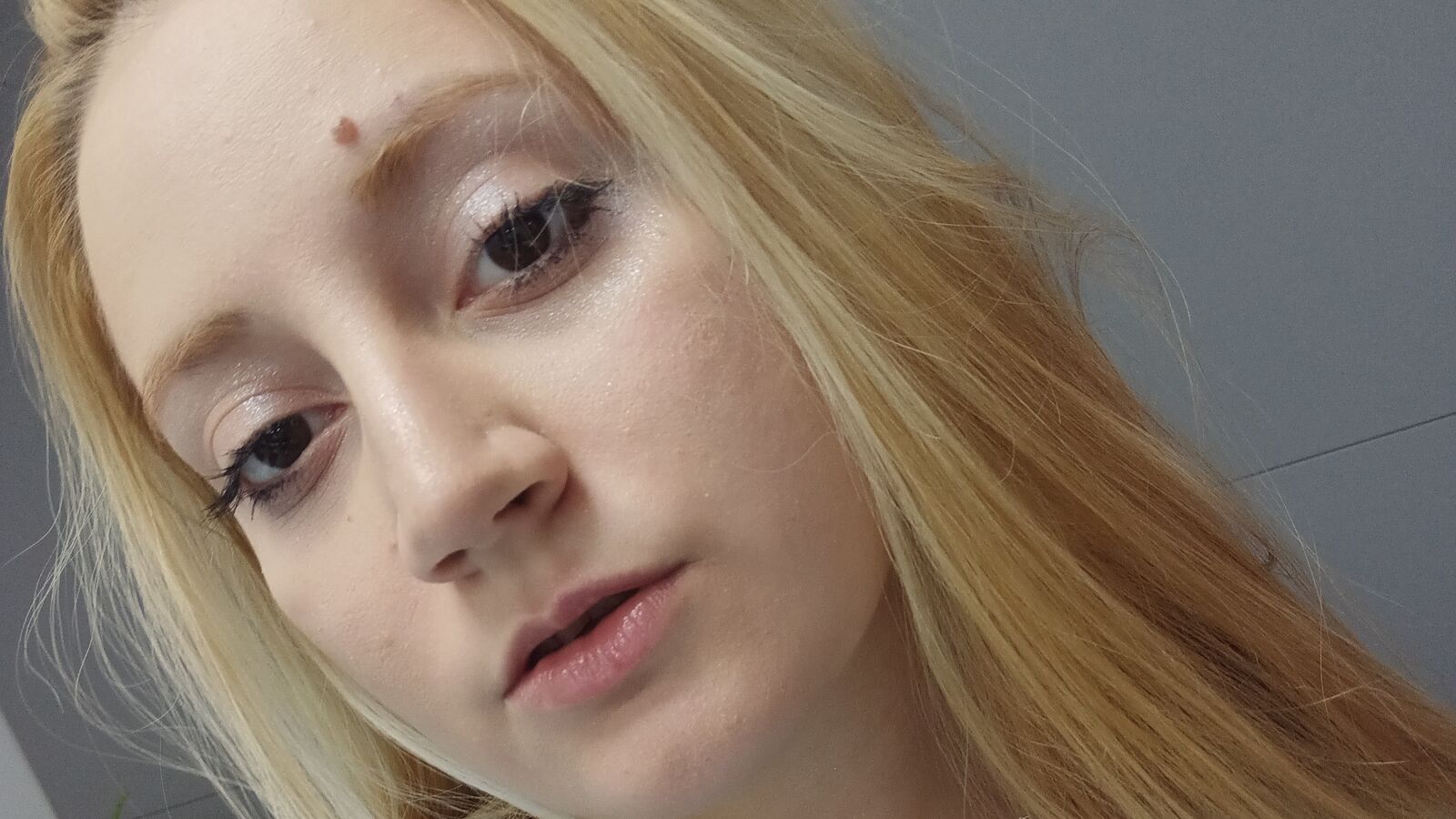 JulesJade glamour portrait