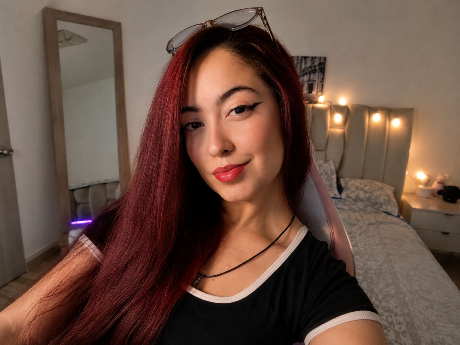 Live cam for AmaraFerrert
