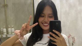 SelenaMulvehill webcam