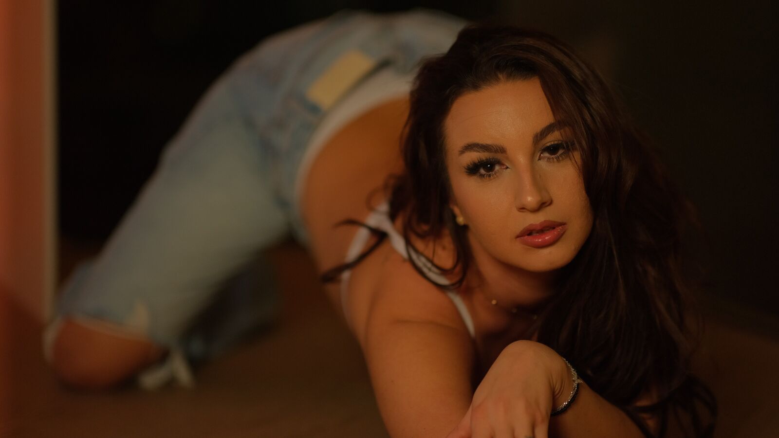 EllaDeLuna erotic portrait