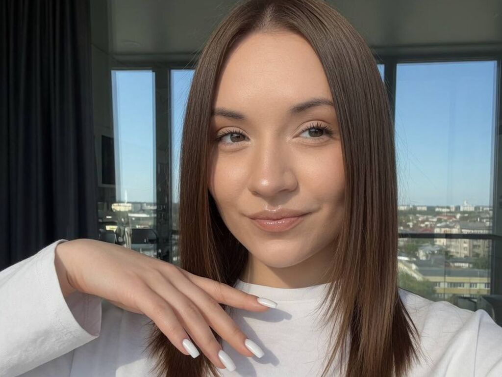 ClarethaPeffer age 18