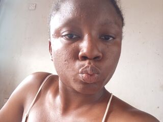 VIVO.webcam JoanaDaniel (19) girl with normal breasts