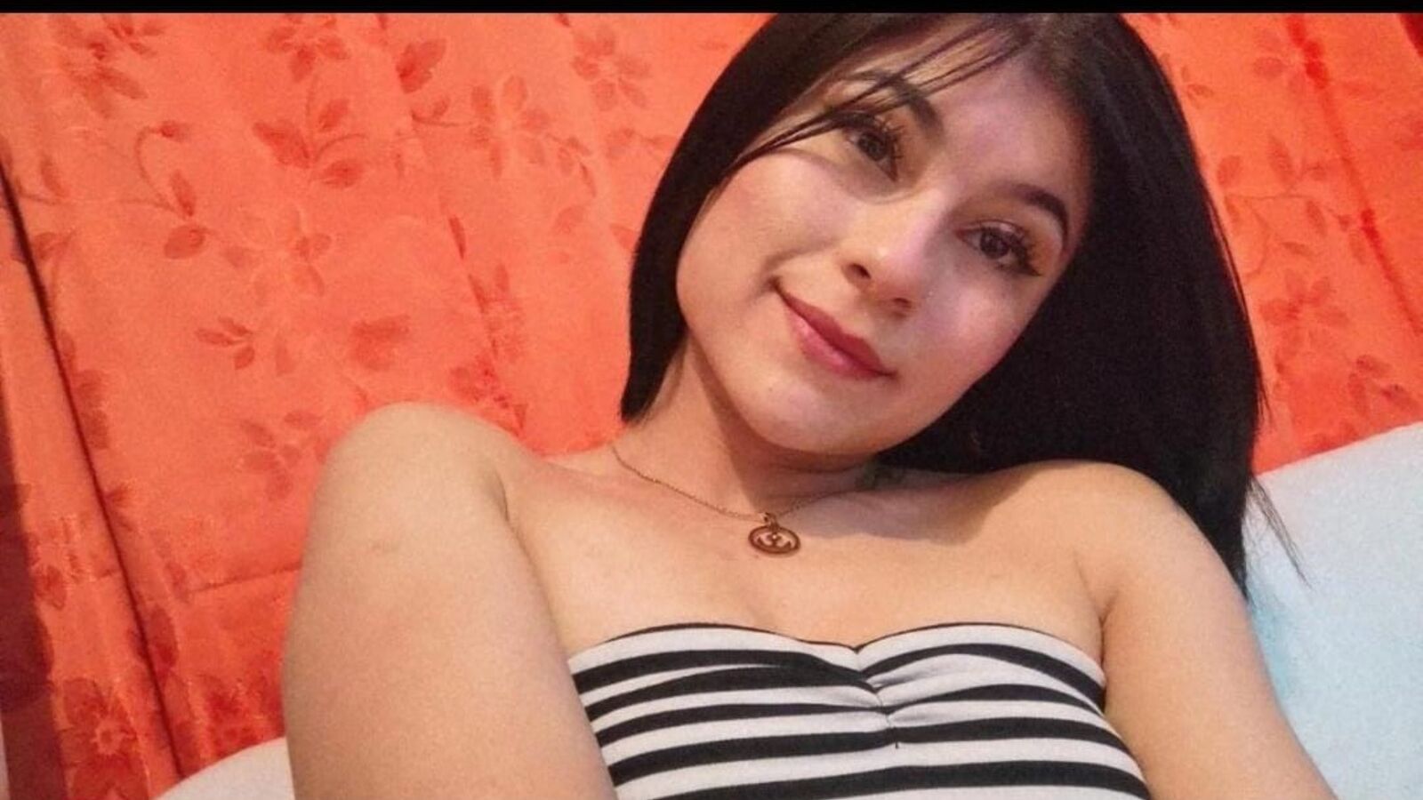AriadnaGrow erotic portrait