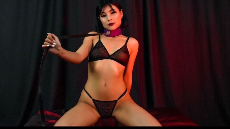 Live Porn Camera of AriadnaGrow