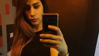 NahiaraBiel webcam