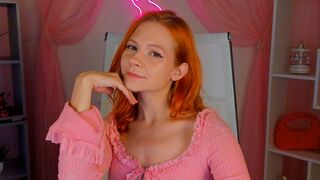 LisaAris similar LiveJasmin Cam2Cam profile