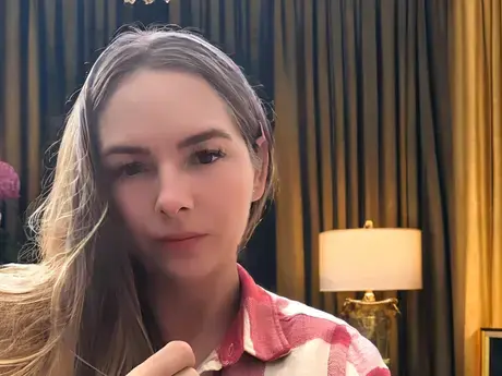 Chat with AngieHouston