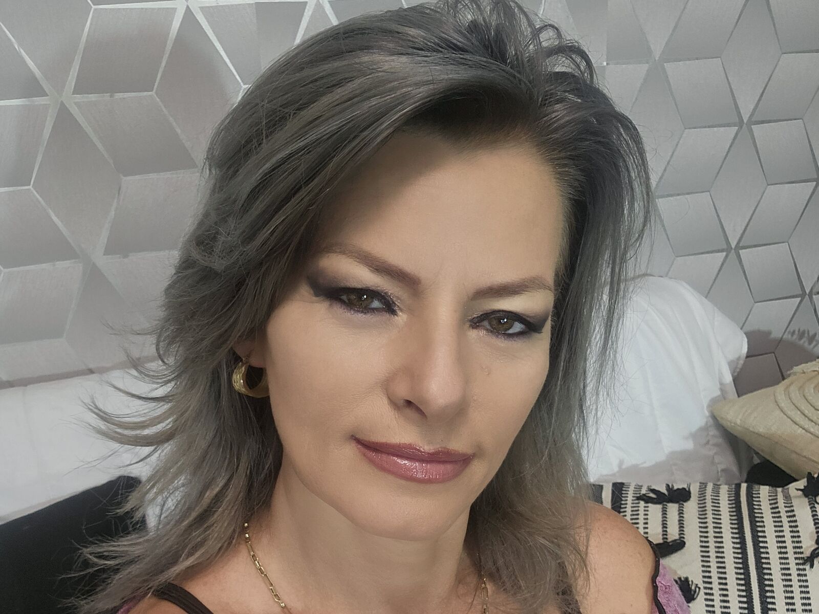 Live cam for StelaKleyn