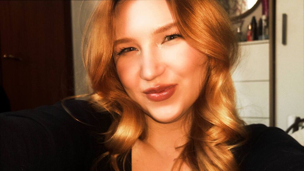 Profile and Statistics for JenetteFolson on LiveJasmin