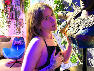 live cam 2 cam DaisyWane