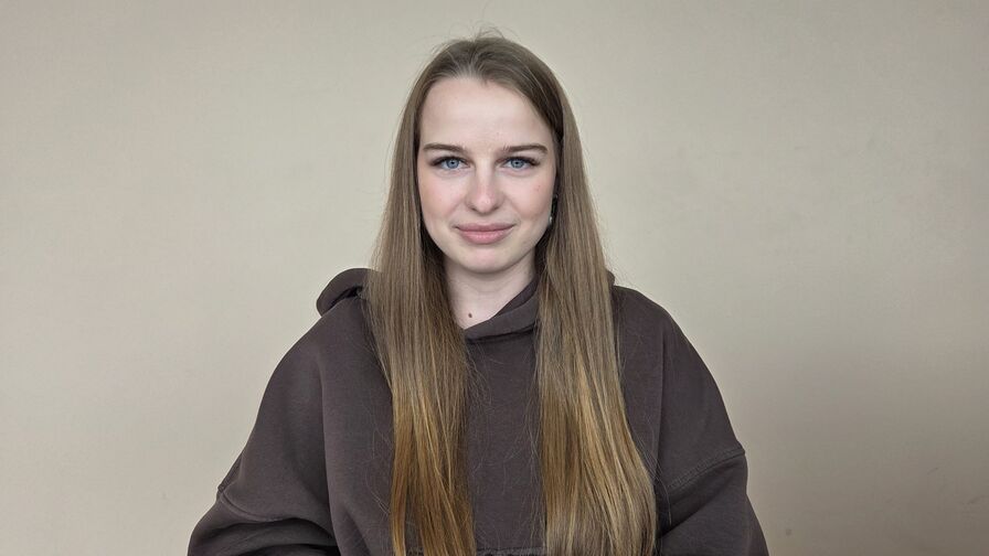 Free Live Sex Chat With DonetteSally