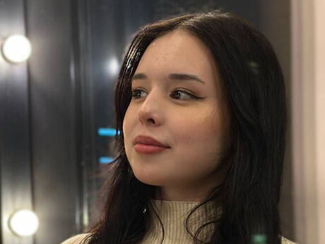 Chat with MikiPellon