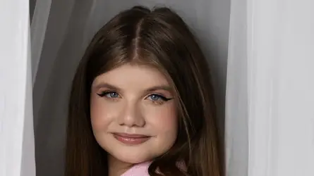 ChloeHalses's chat room