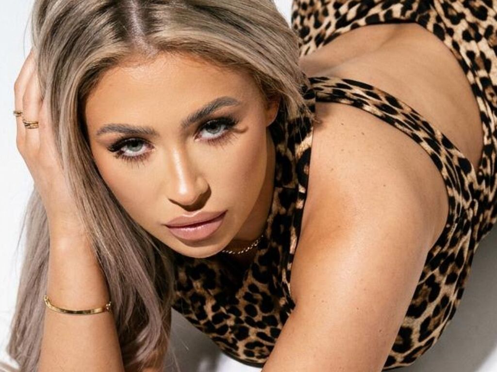 SelenaRusse LiveJasmin live preview profile