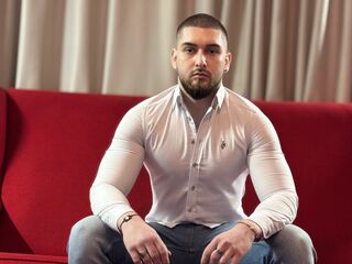 MatiasDean's live cam