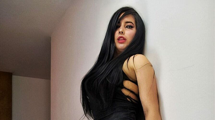 Watch LeslySalvatore live on Hotmaturetubes