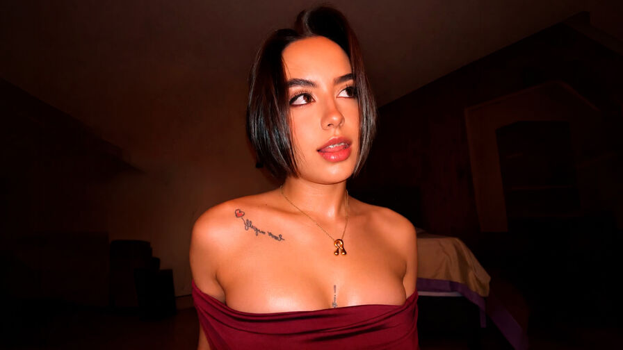 MiaKalcova – Female | Verdance Blog