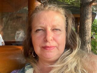 free chatting online SandraSolarwind