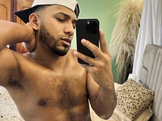 RobinRieft is a webcam model, age 23