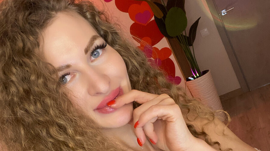 Watch AnnaHerrera live on Sex Zoom
