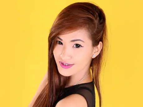 Chat with AnneGela