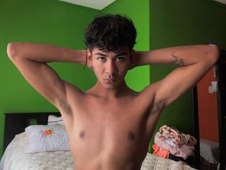 nude voyeur webcam JeyRobins