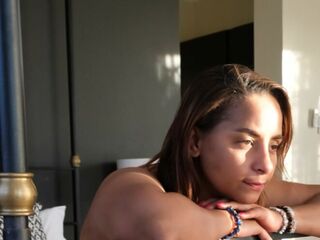 sex chatting NinaCleopatra