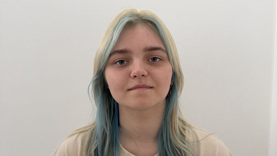 Free Live Sex Chat With LauriMagnie