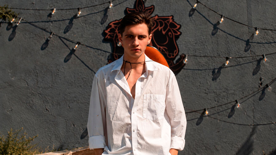 Watch JefreyCarter live on Widestreams