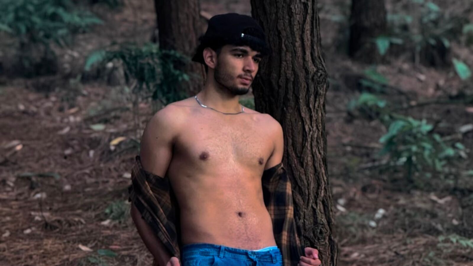LucasTomson erotic portrait