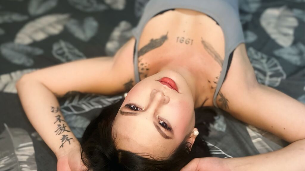 QueenDevlin's profile from LiveJasmin at BoysOfJasmin'