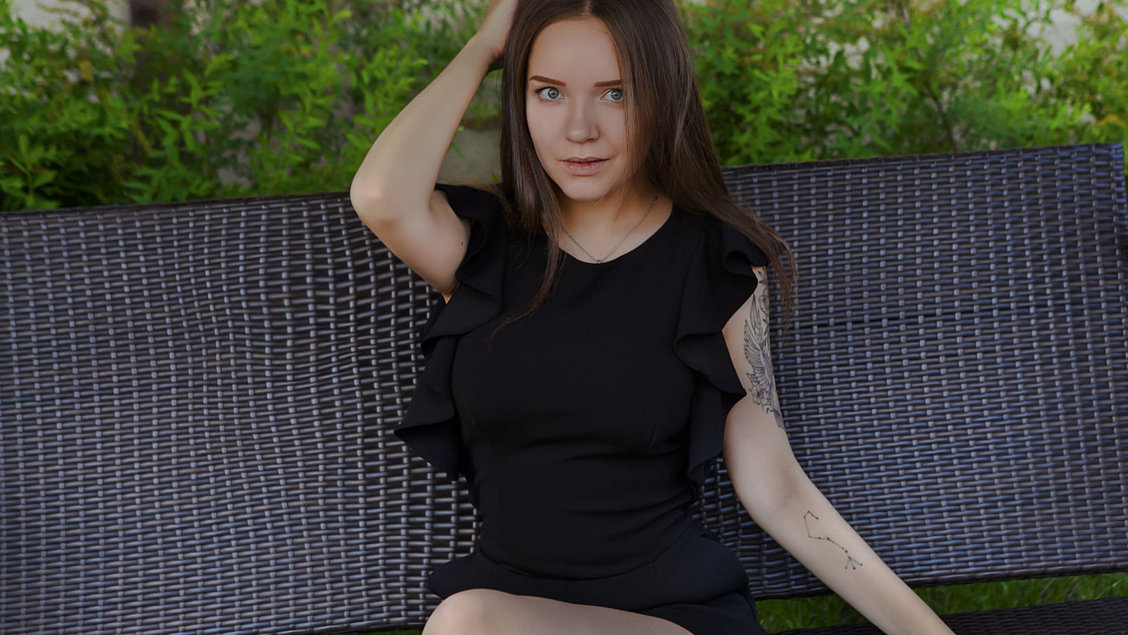 ChloeSophi glamour portrait