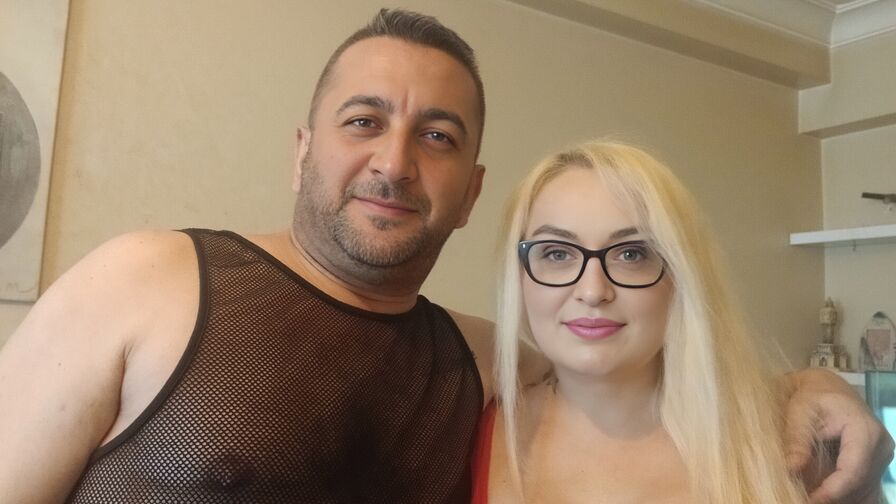 Watch SelinSedat on BritishGrannyPorn.org