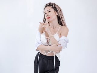 KarinaSweeety live cam