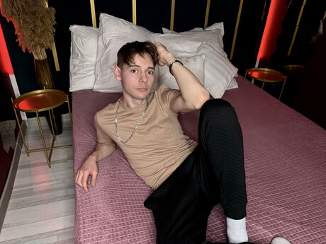 Chat with MartinPerry