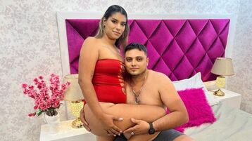 VioletAndMax webcam show