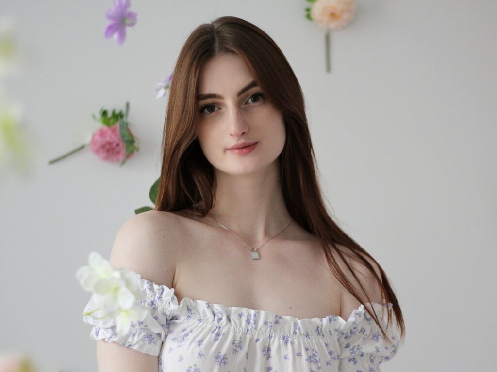 DaniaHollf live cam performer profile