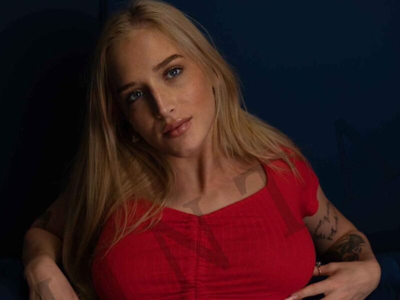 NicoletShea superxxxporn