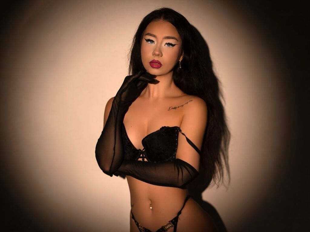 EdenBright private cam profile image