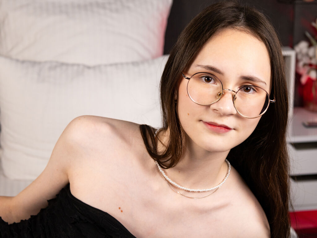 MartaBrent live streaming girl cam
