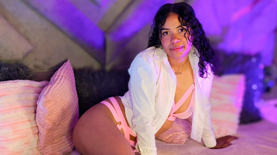 NaomiVelour