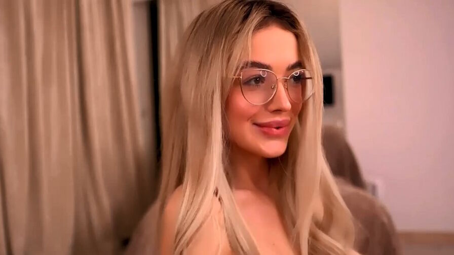 Watch KristyJoye on BritishGrannyPorn.org