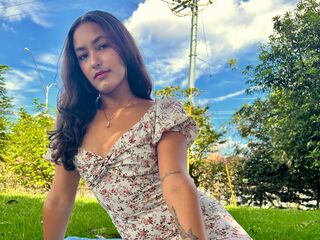 Webcam model SaraZuleta from Web Night Cam