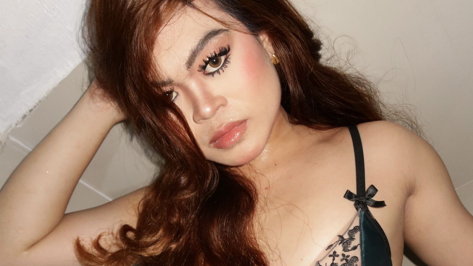 CristinaAndreana erotic portrait