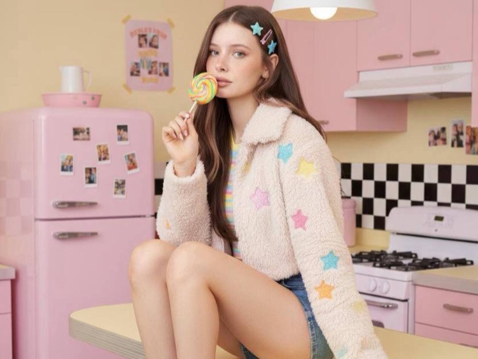 Live cam for JulianeKniffen