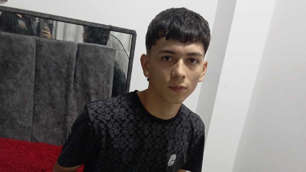 CristianDuran's profile from LiveJasmin at BoysOfJasmin'