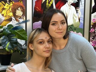 MaydaAndGemma Live sex cam